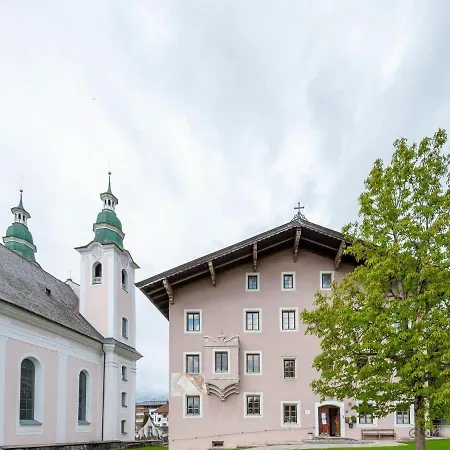 Apartament Near The Area *